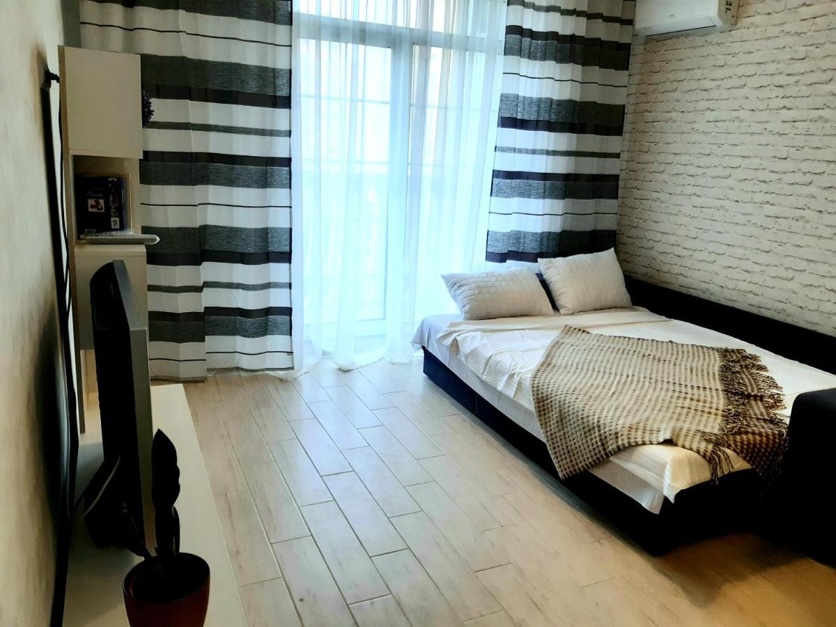 New England Deluxe Apartment Kijów Zewnętrze zdjęcie